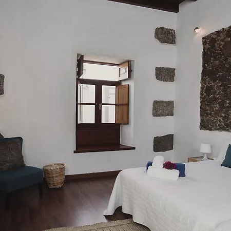 Hotelito Rural Flor De Timanfaya Landsted Tinajo