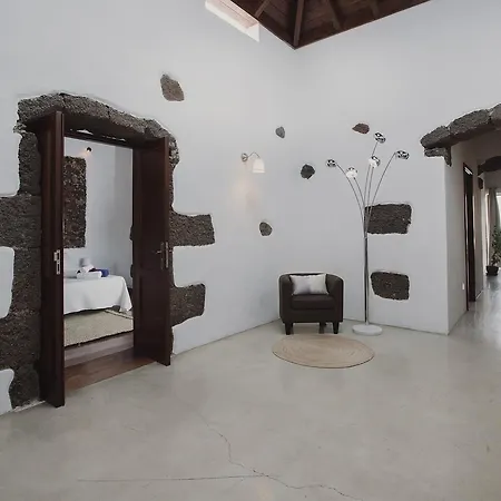 Hotelito Rural Flor De Timanfaya