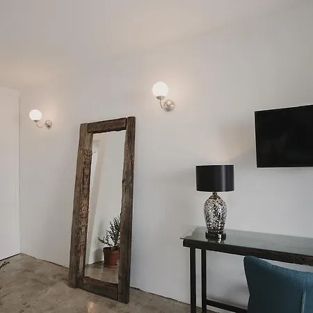 Hotelito Rural Flor De Timanfaya