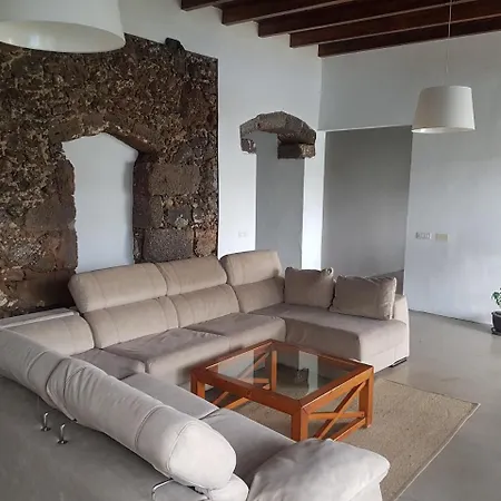 Hotelito Rural Flor De Timanfaya Landsted Tinajo