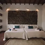 Hotelito Rural Flor De Timanfaya Kır Evi