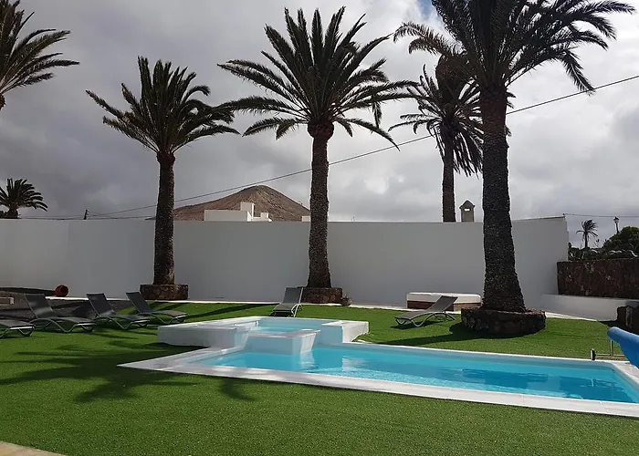 Hotelito Rural Flor De Timanfaya Tinajo